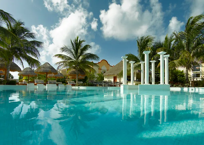 Grand Palladium Kantenah & 5* Akumal