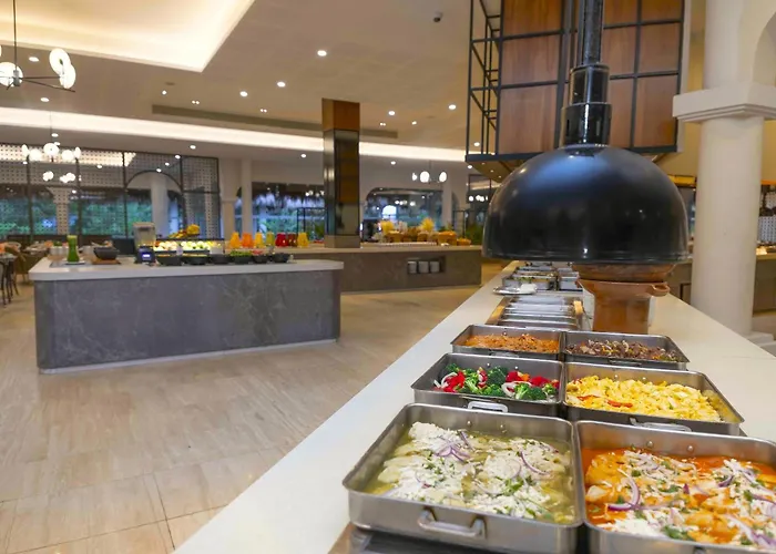 Grand Palladium Kantenah &